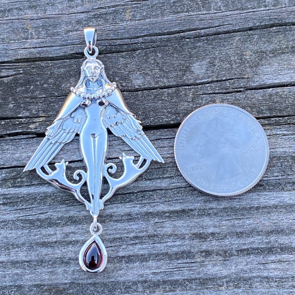 Large Freya Viking Goddess Pendant in .925 Sterling Silver with Garnet drop - Picture 6 of 13